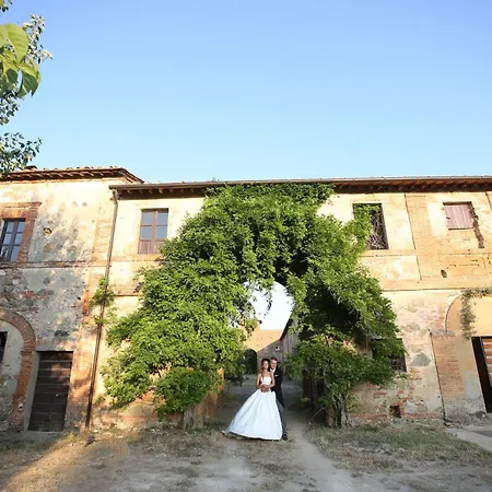Tenuta La Fratta Agroturismo Sinalunga
