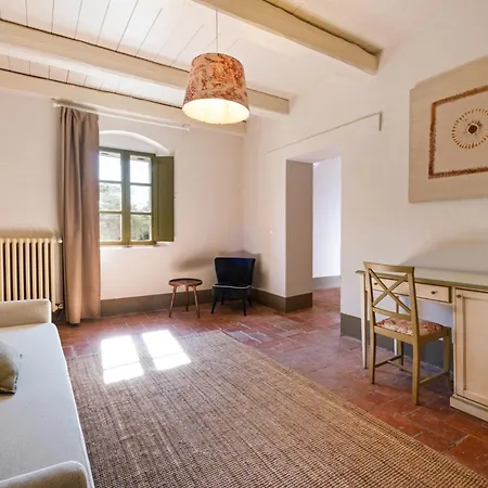 Tenuta La Fratta * Sinalunga